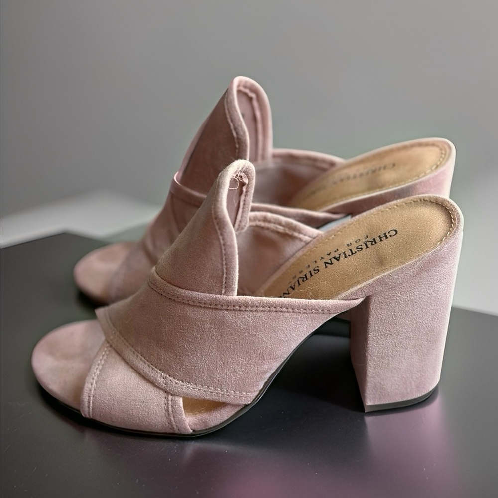 Block heel mules